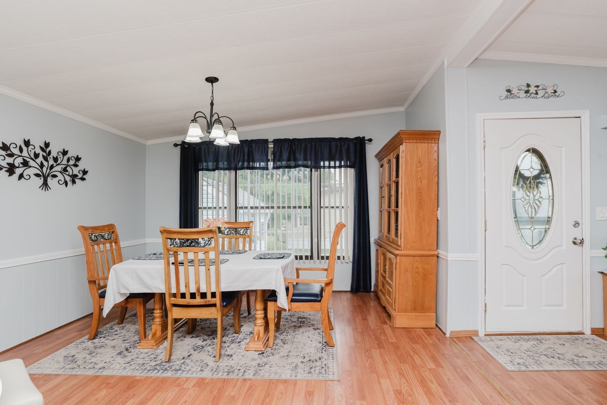 2 Anna Street Raynham, MA 02767 - Photo 9 of 39 Gallery Image 9