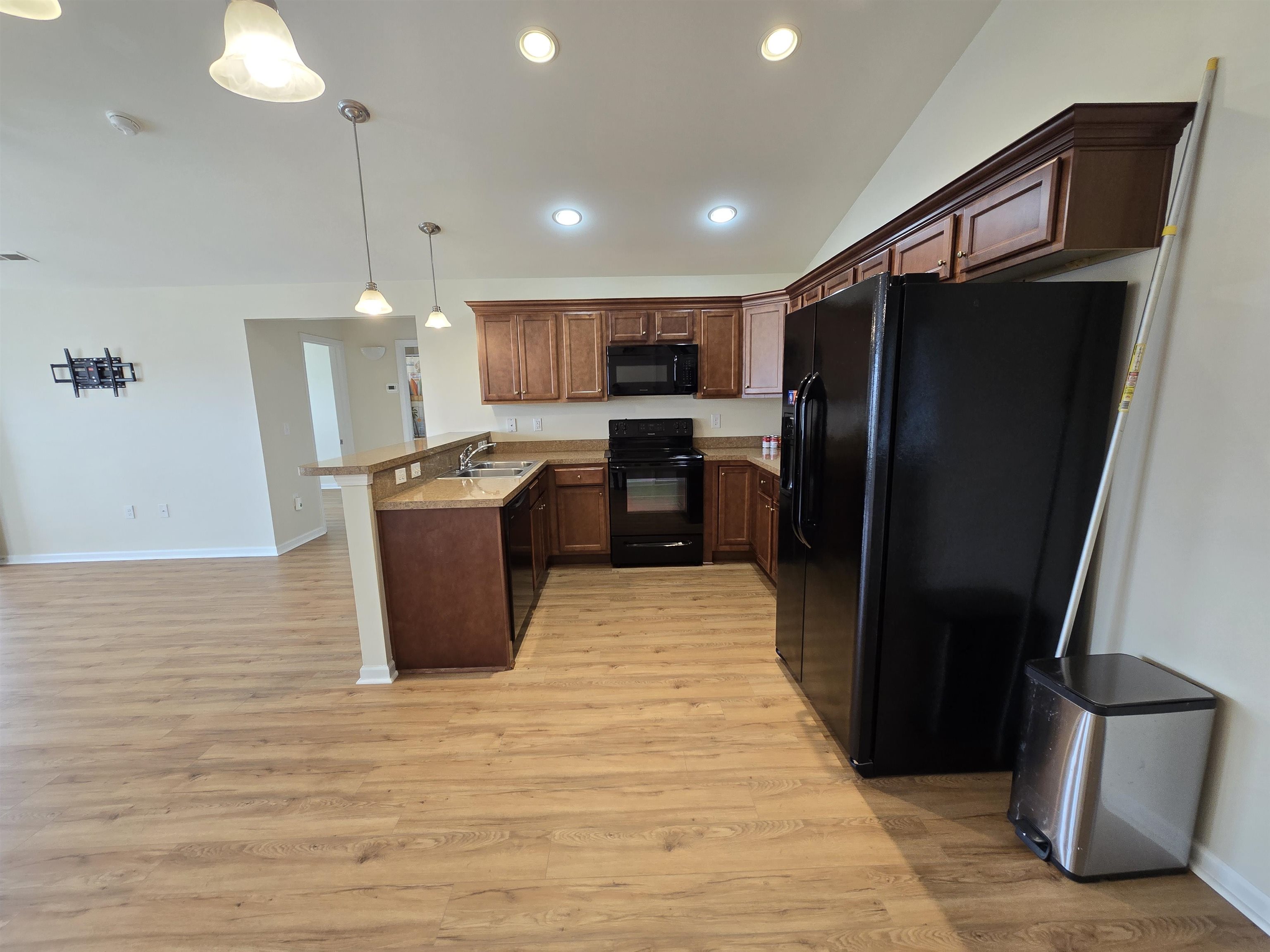 1328 Valor Road Conway, SC 29527 - Photo 4 of 21