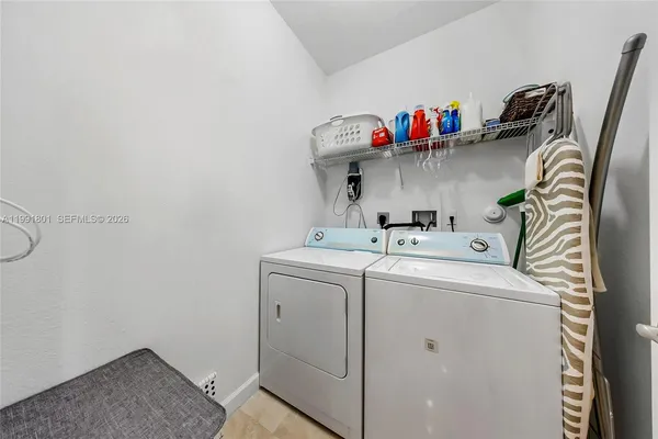 $695,000 | 10711 Northwest 75th Lane, Doral, FL 33178