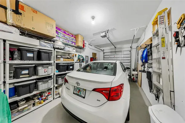 $695,000 | 10711 Northwest 75th Lane, Doral, FL 33178