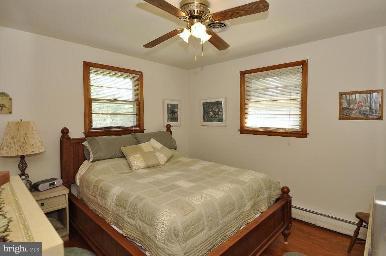 4915 Old Swimming Pool Road Frederick, MD 21703 - Photo 6 of 15 Bedroom #1
