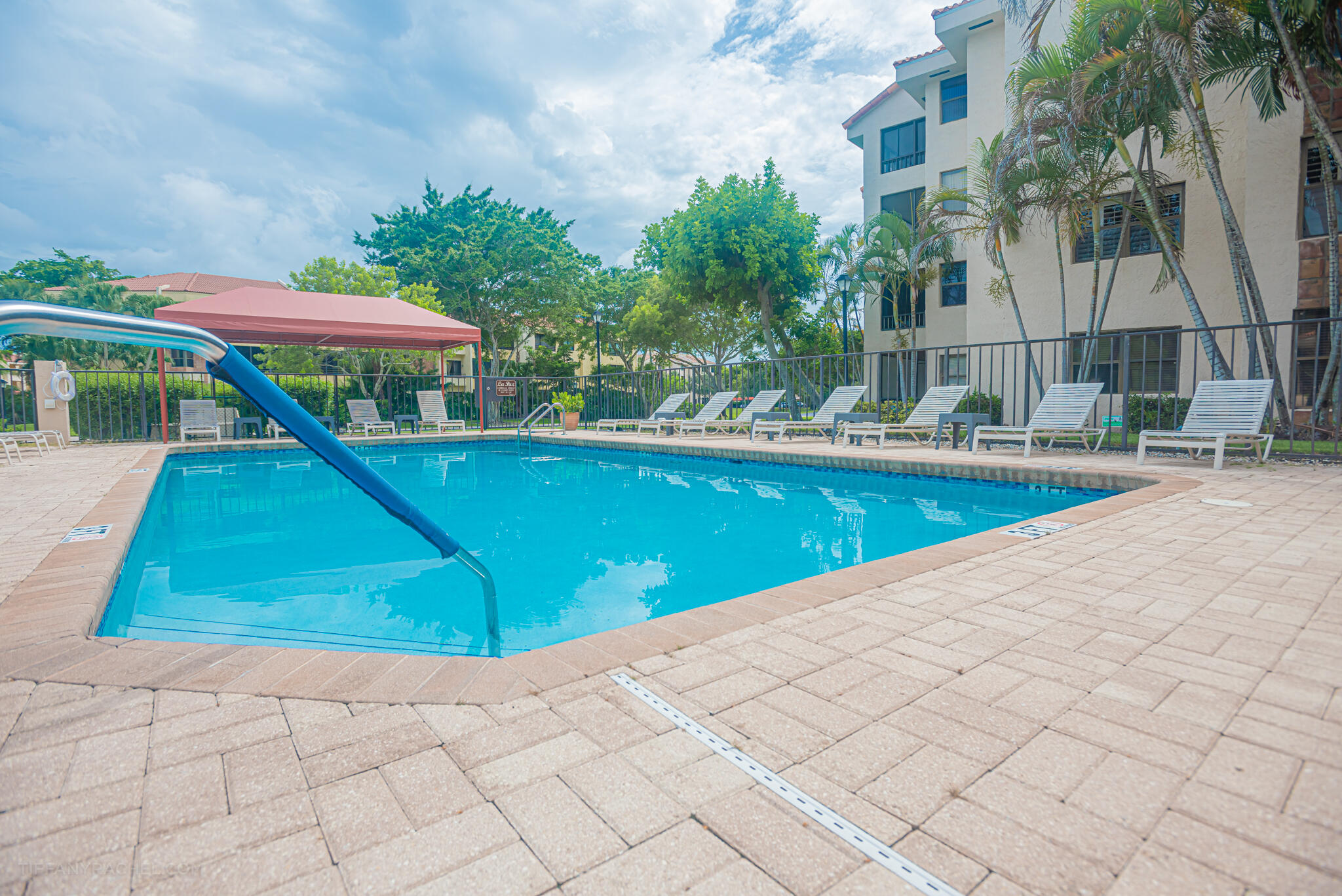 7535 La Paz Boulevard, Unit 107 Boca Raton, FL 33433 - Photo 20 of 22 Pool