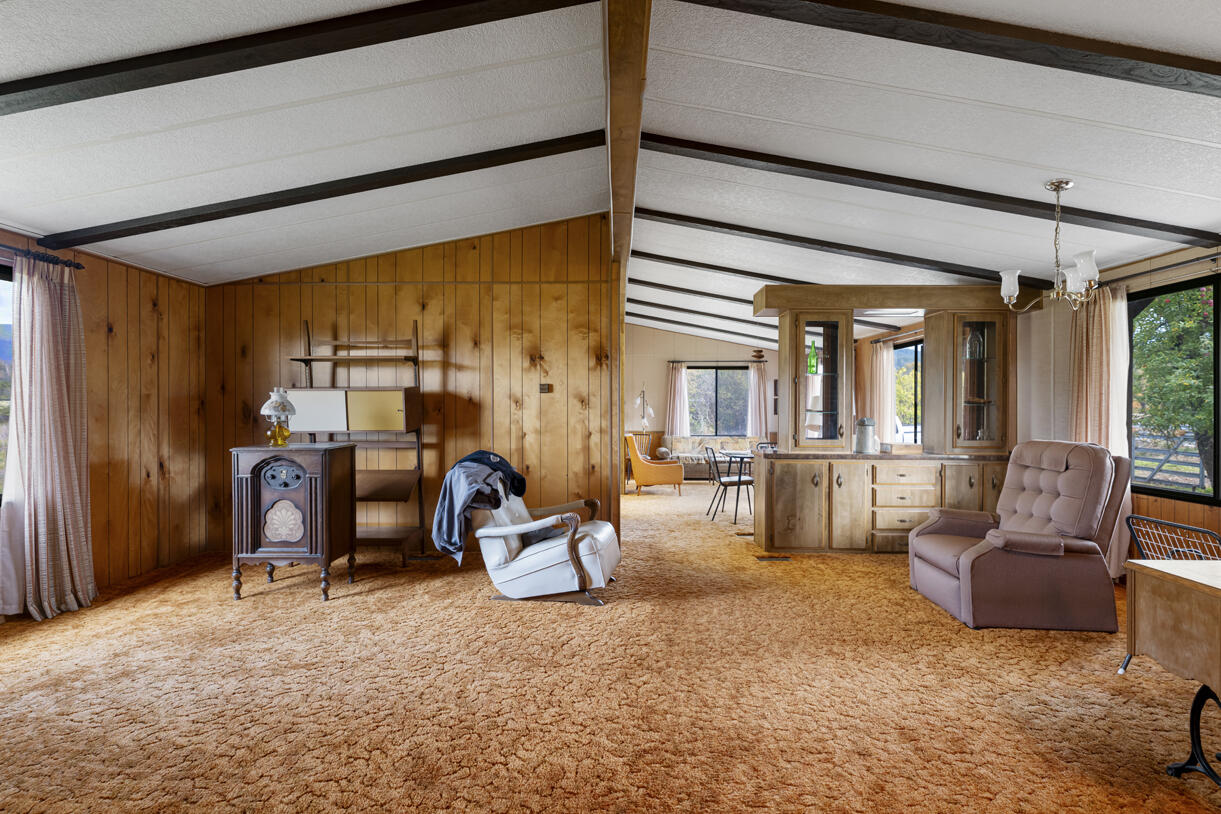 6626 Holland Loop Road Cave Junction, OR 97523 - Photo 22 of 29 DSC_1527