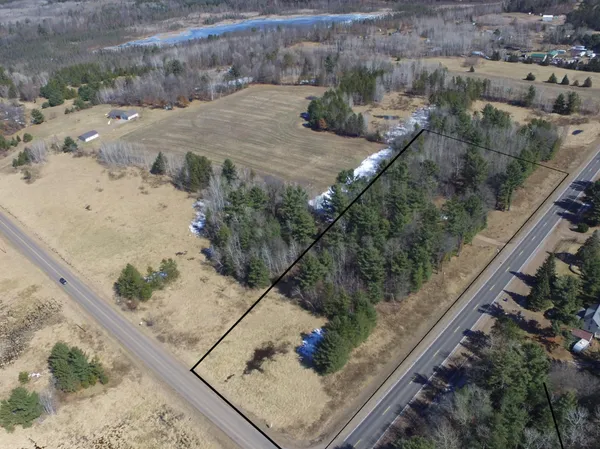 $150,000 | W7470 Highway 70, Spooner, WI 54801