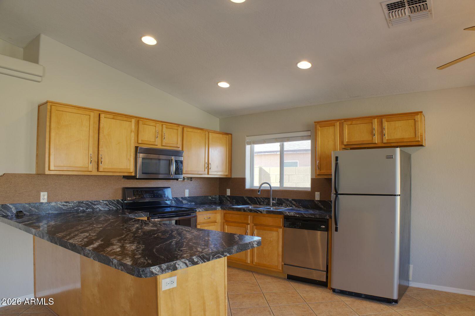 14575 Cababi Road Arizona City, AZ 85123 - Photo 20 of 24 1ebb80d2-38e8-4030-a53d-815edea46839-thu
