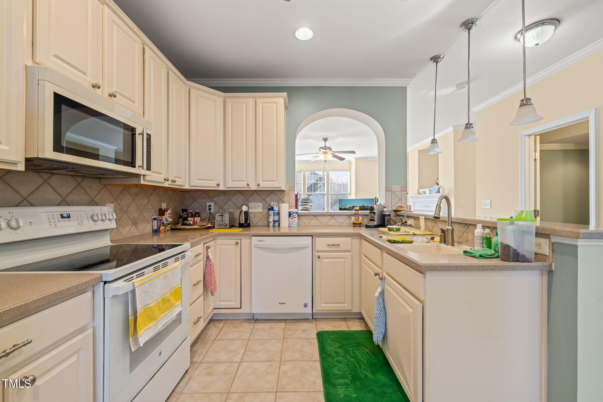 5923 Cameo Glass Way Raleigh, NC 27612 - Photo 10 of 37 10-web-or-mls-DSC04353