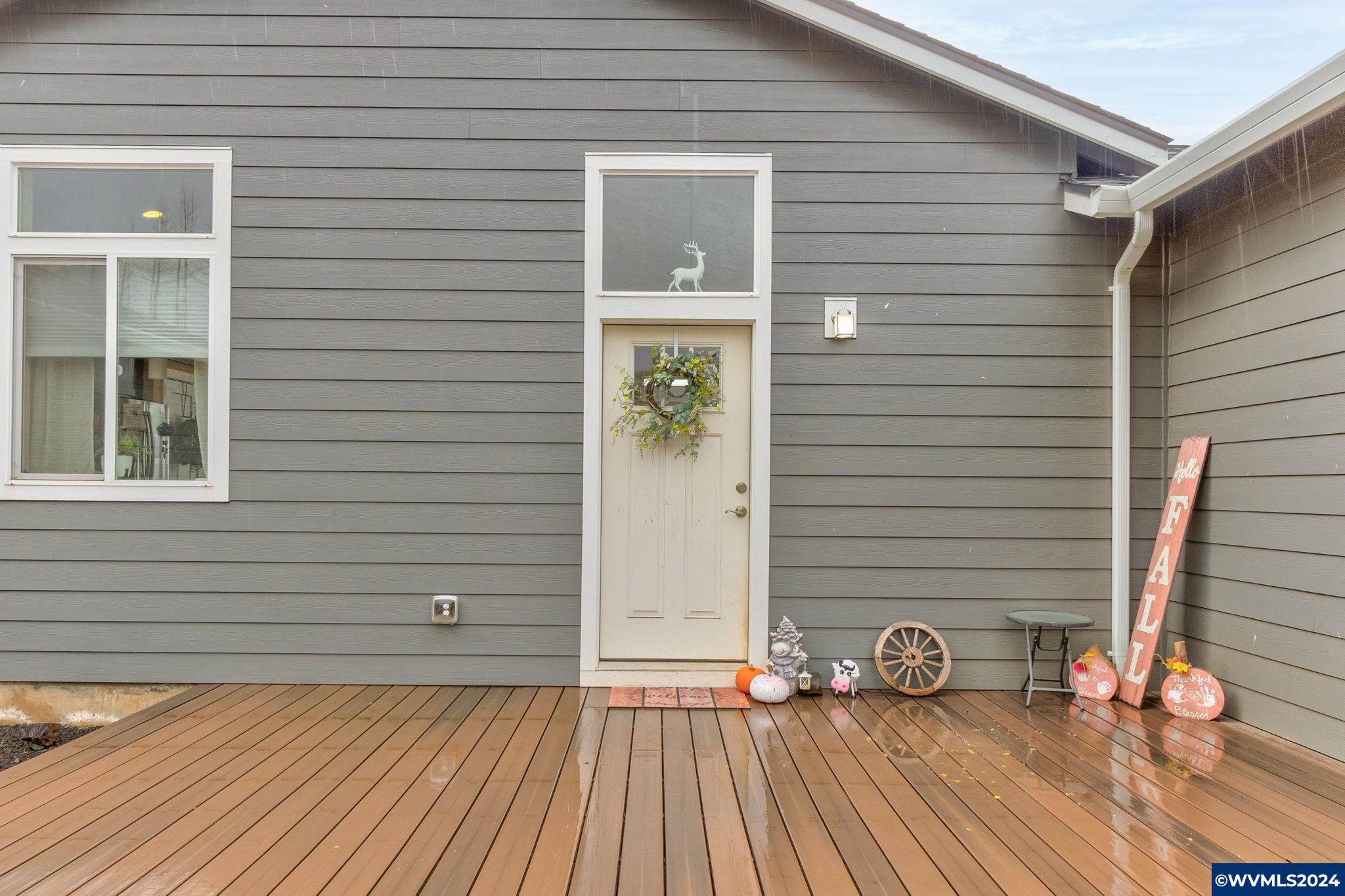 10224 Wagner Road Lyons, OR 97358 - Photo 5 of 45 Gallery Image 5
