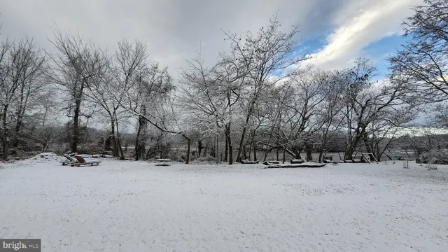 $4,950 | 2602 Turbridge Lane, Alexandria, VA 22308