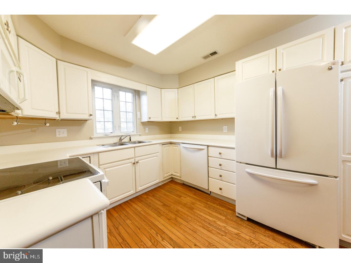 134 Castleton Road Princeton, NJ 08540 - Photo 10 of 19 Kitchen