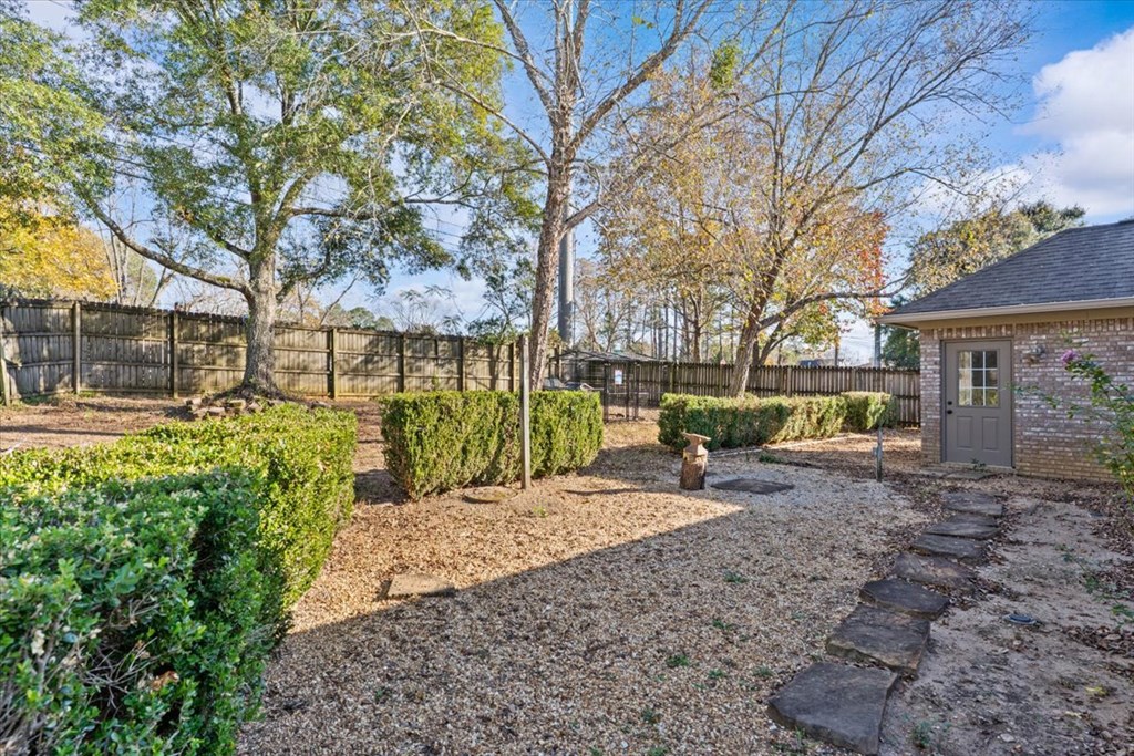 3649 Oak Ridge Lane Dothan, AL 36303 - Photo 42 of 46