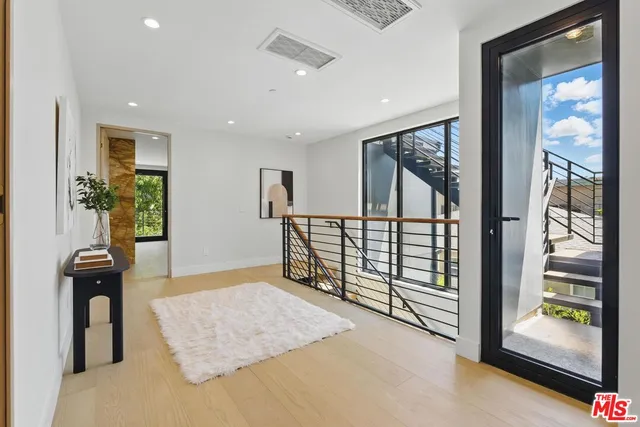 $3,375,000 | 4906 Van Noord Avenue, Sherman Oaks, CA 91423