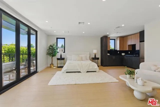 $3,375,000 | 4906 Van Noord Avenue, Sherman Oaks, CA 91423