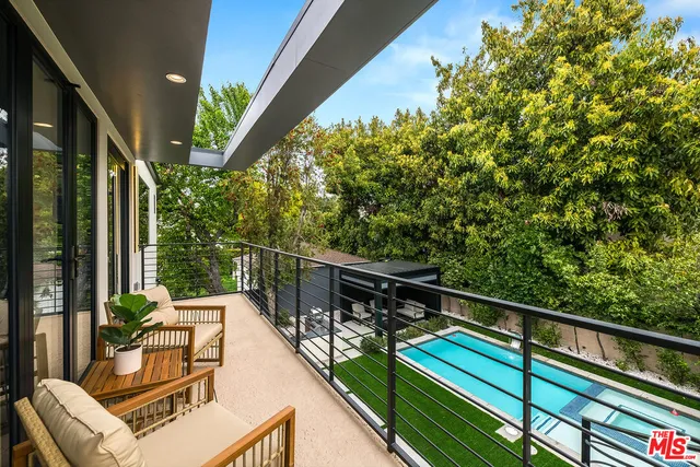 $3,375,000 | 4906 Van Noord Avenue, Sherman Oaks, CA 91423