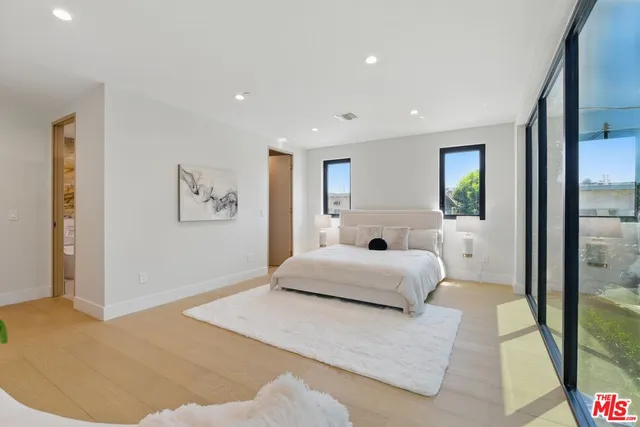 $3,375,000 | 4906 Van Noord Avenue, Sherman Oaks, CA 91423