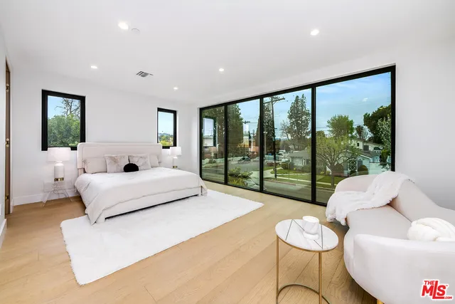 $3,375,000 | 4906 Van Noord Avenue, Sherman Oaks, CA 91423