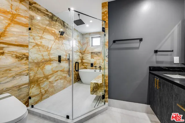 $3,375,000 | 4906 Van Noord Avenue, Sherman Oaks, CA 91423