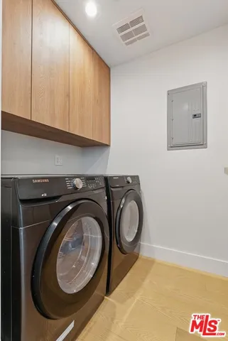 $3,375,000 | 4906 Van Noord Avenue, Sherman Oaks, CA 91423