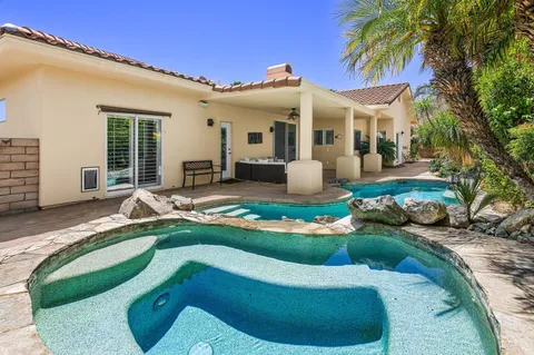 $1,350,000 | 1681 Ponderosa Way, Palm Springs, CA 92264