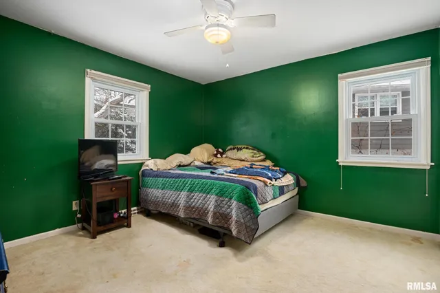 $280,000 | 2926 West Parkwood Drive, Peoria, IL 61614