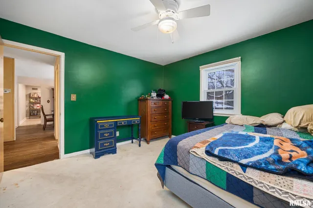 $280,000 | 2926 West Parkwood Drive, Peoria, IL 61614