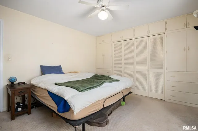 $280,000 | 2926 West Parkwood Drive, Peoria, IL 61614