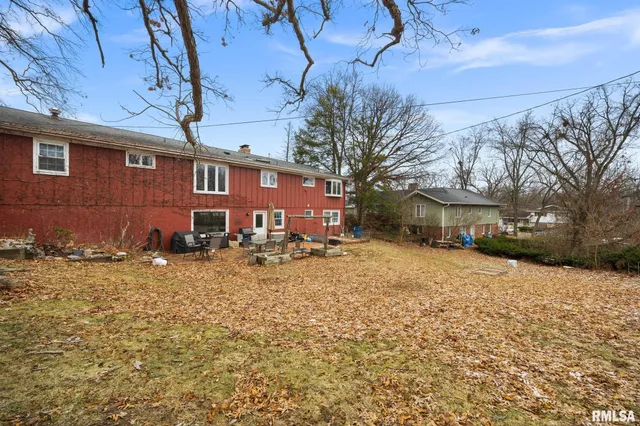 $280,000 | 2926 West Parkwood Drive, Peoria, IL 61614