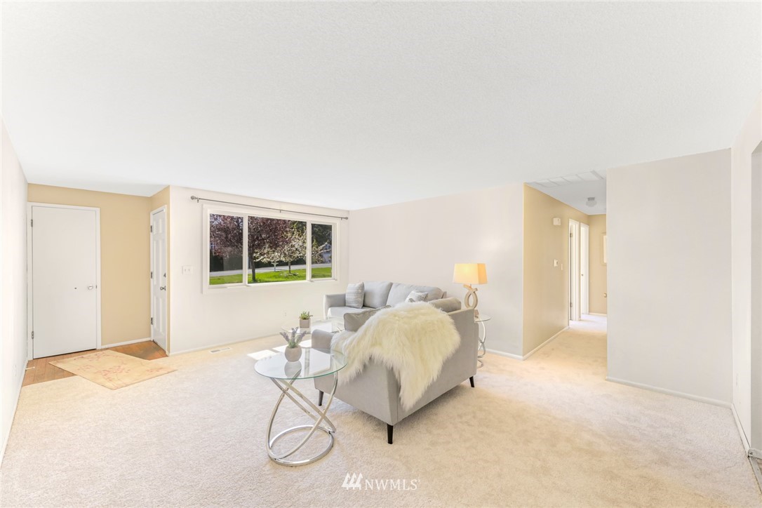 2706 McLeod Road Bellingham, WA 98225 - Photo 4 of 26 Gallery Image 4