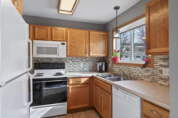 $205,000 | 16145 71st Lane Northeast, Otsego, MN 55330