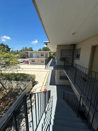 $1,750 | 100 Northeast 78th Street, Unit 4, Miami, FL 33138