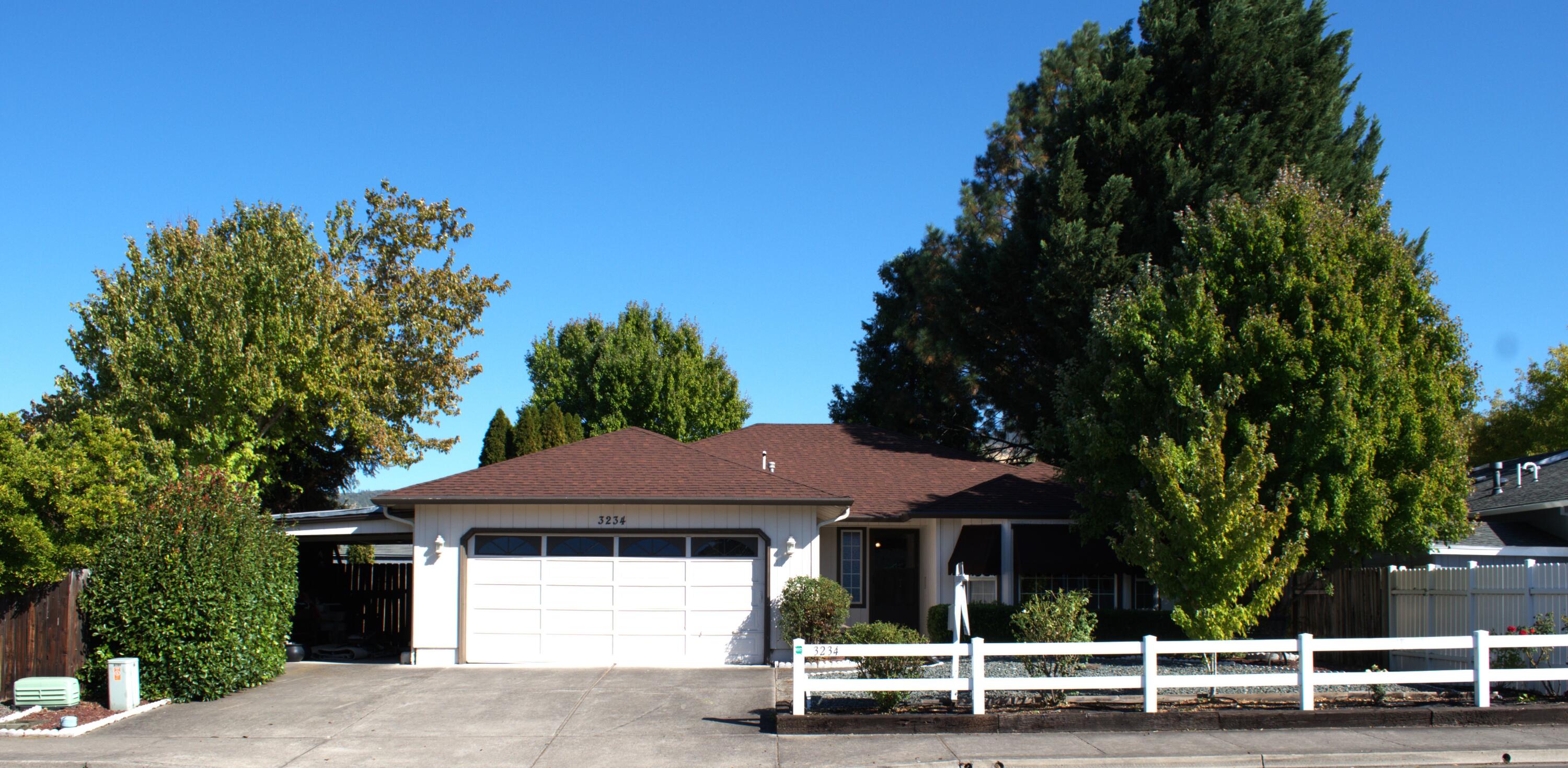 3234 Springbrook Road Medford, OR 97504 - Photo 31 of 31 DSC_0734