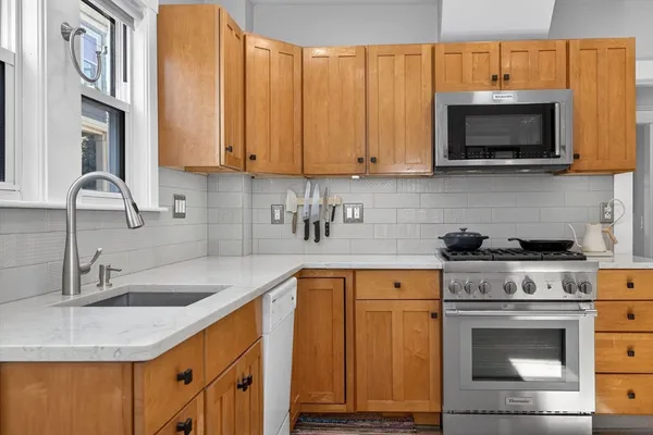 $649,000 | 37-39 Bond Street, Unit 37, Somerville, MA 02145