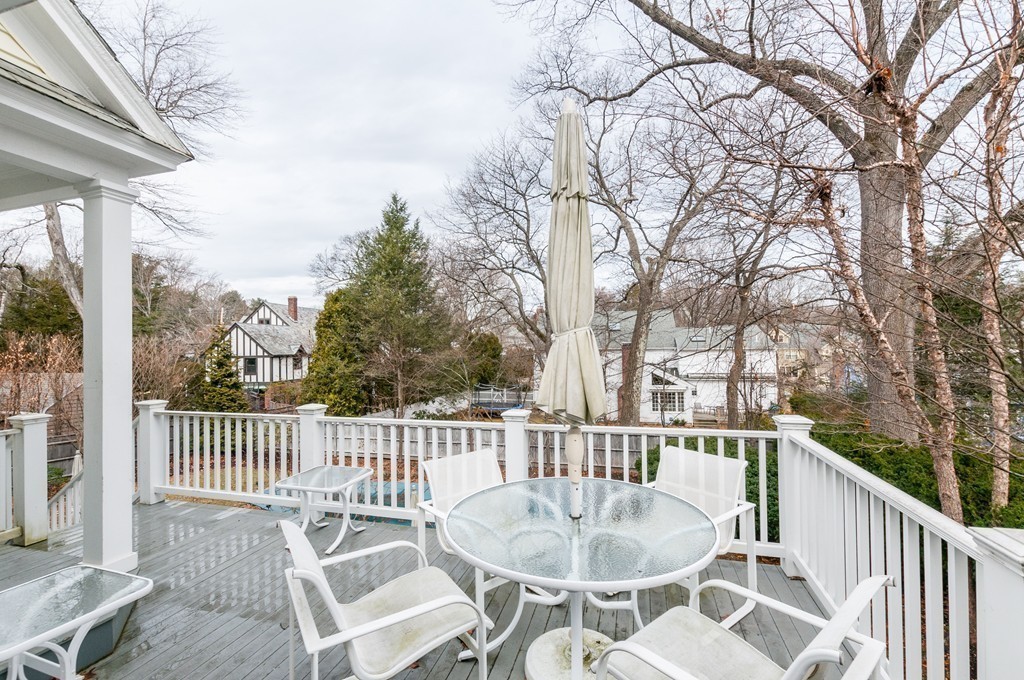 12 Byfield Road Newton, MA 02468 - Photo 27 of 28