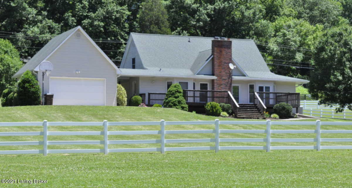 9300 Broad Run Road Louisville, KY 40291 - Photo 18 of 28 25Garage (1)
