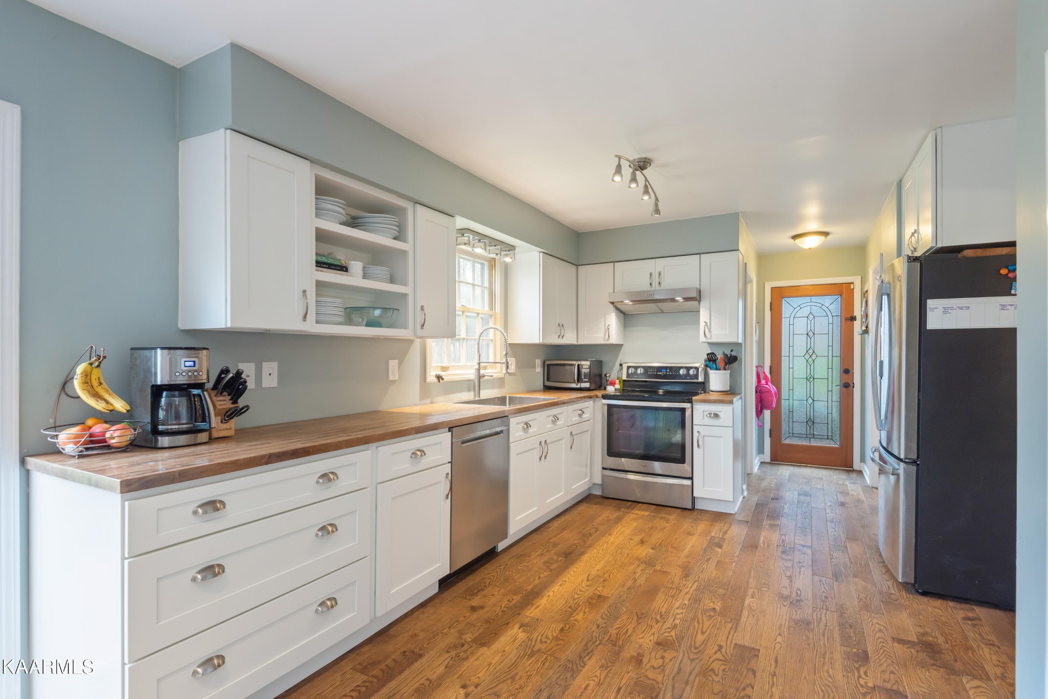 1324 Candlewick Road Knoxville, TN 37932 - Photo 11 of 40 Gallery Image 11