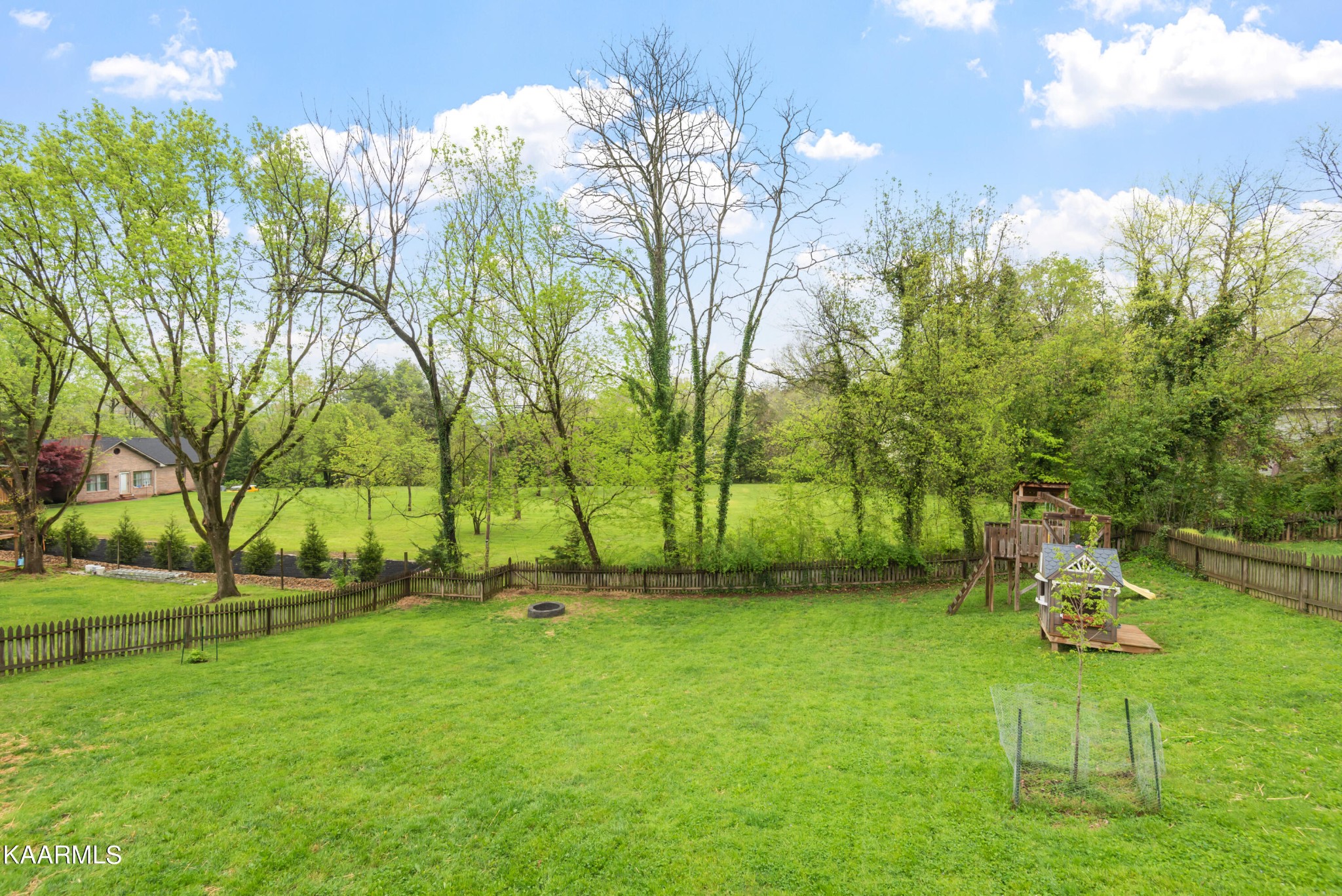 1324 Candlewick Road Knoxville, TN 37932 - Photo 31 of 40 Gallery Image 31