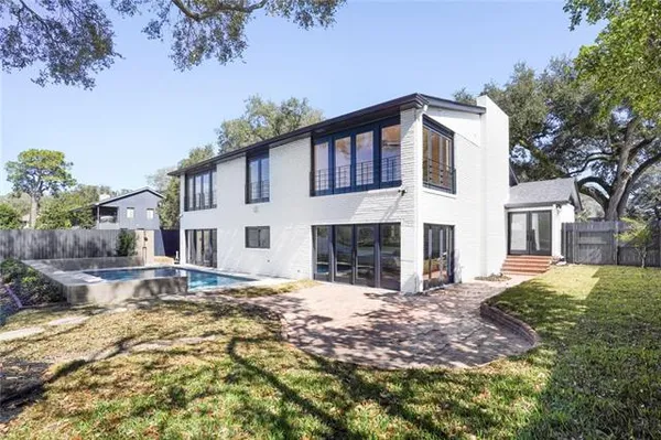 $8,500 | 8 Park Island Drive, New Orleans, LA 70122
