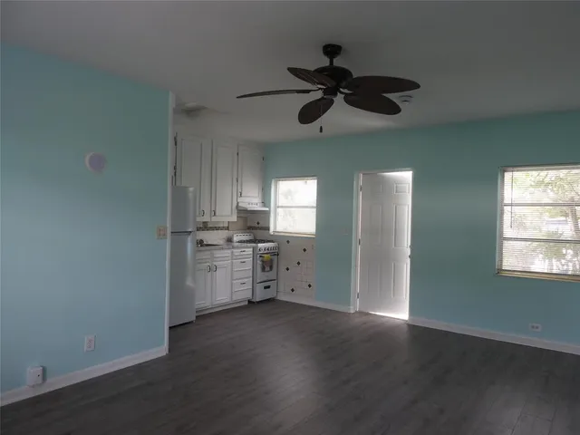 $1,400 | 517 Briny Avenue, Unit 4, Pompano Beach, FL 33062