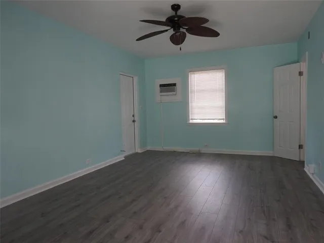 $1,400 | 517 Briny Avenue, Unit 4, Pompano Beach, FL 33062