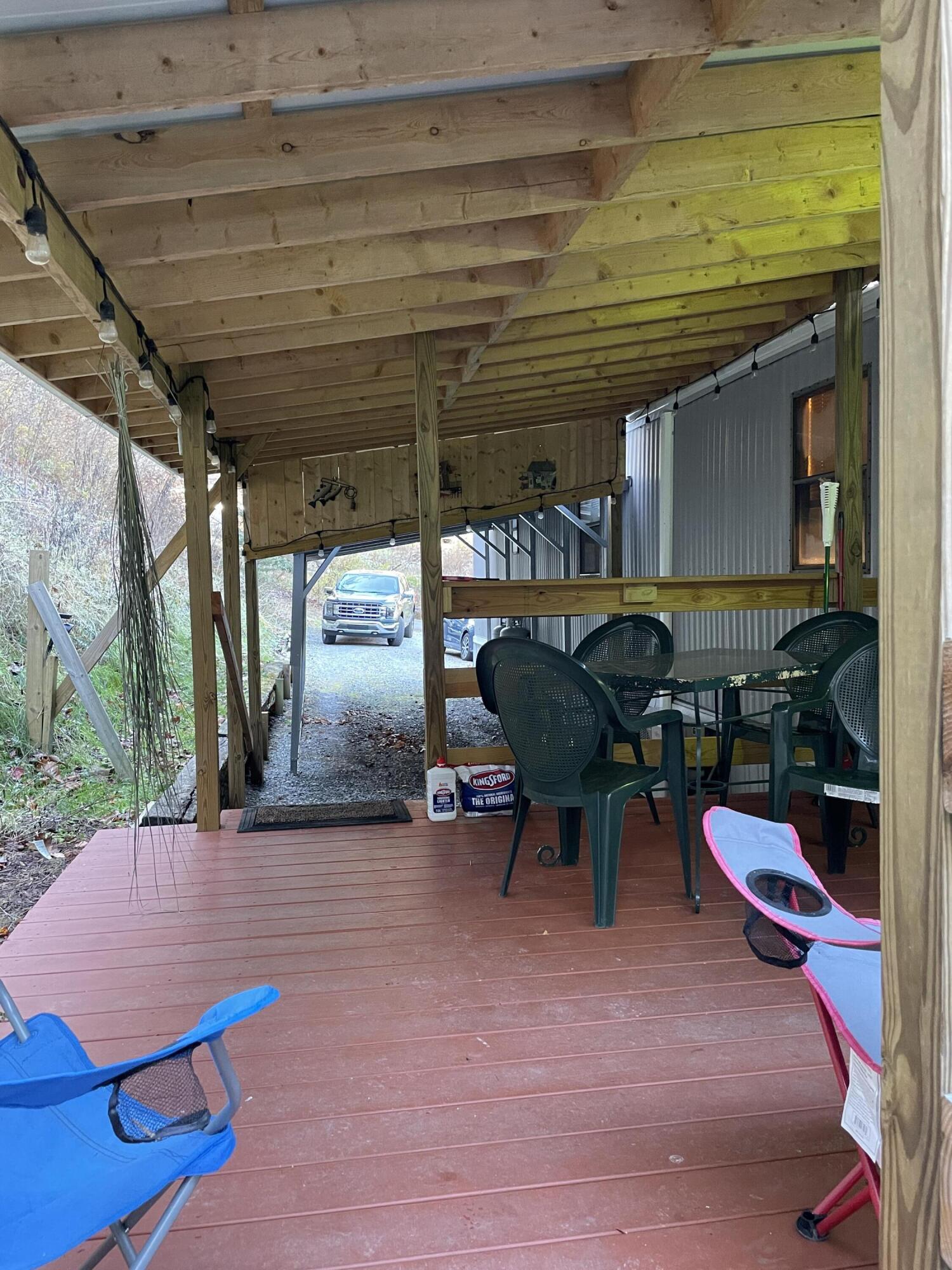 135 Gentry Mountain Road Erwin, TN 37650 - Photo 15 of 21 image00019