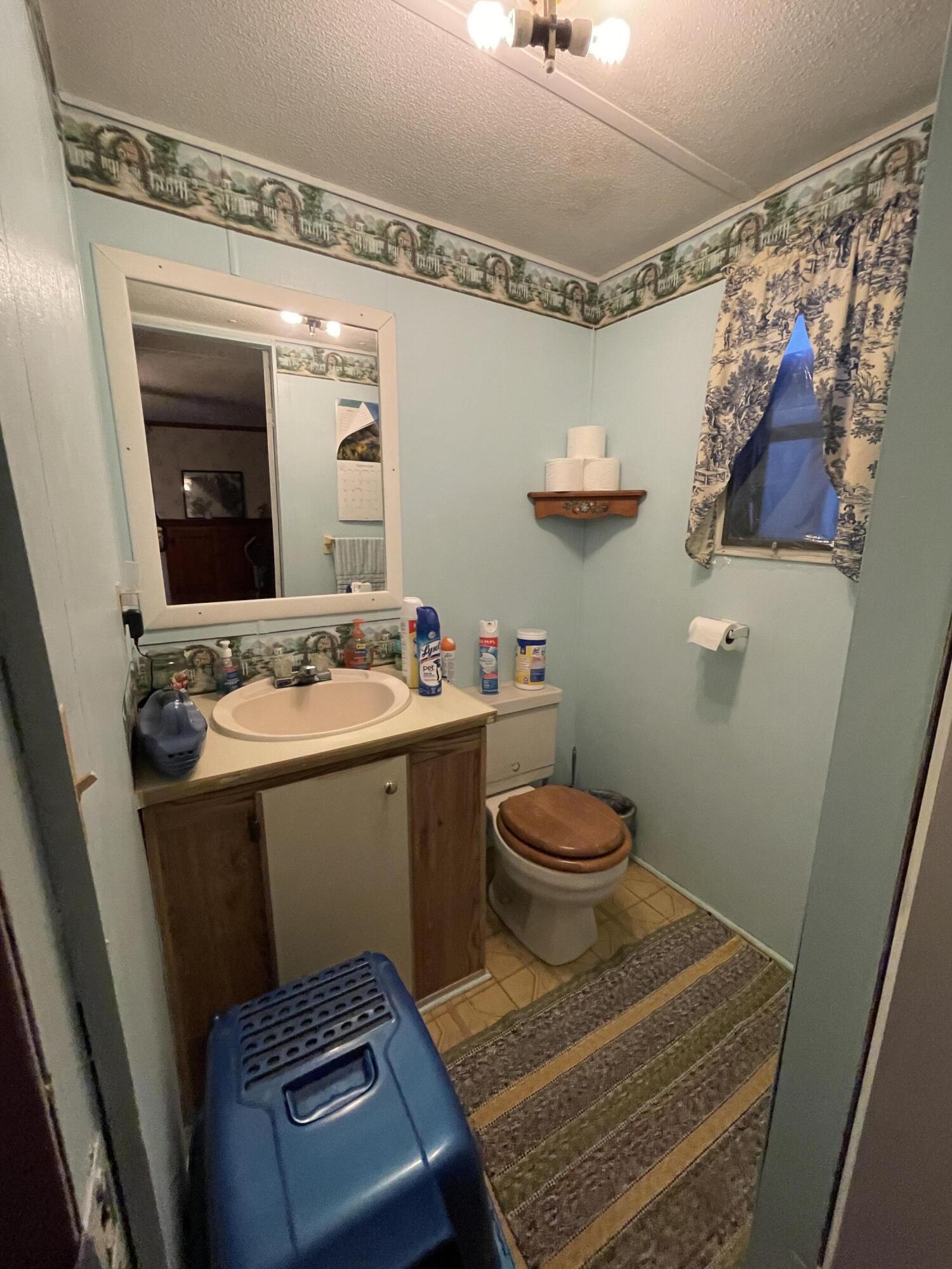 135 Gentry Mountain Road Erwin, TN 37650 - Photo 10 of 21 image00008