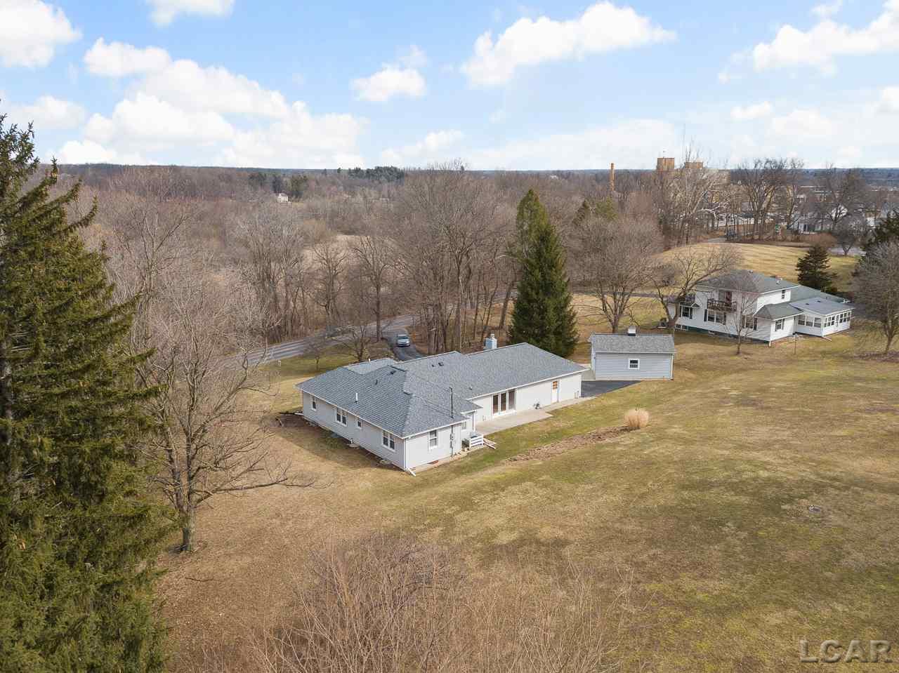 945 Riverside Avenue Adrian, MI 49221 - Photo 35 of 35 50007816-34.JPG