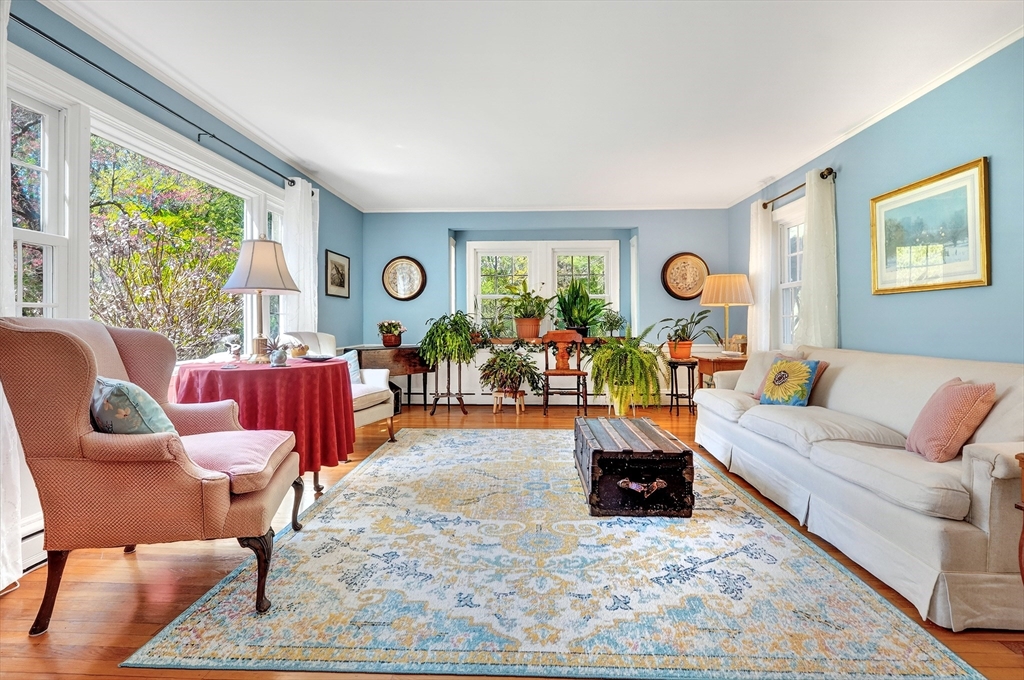 374 Dover Road Westwood, MA 02090 - Photo 13 of 40 Gallery Image 13