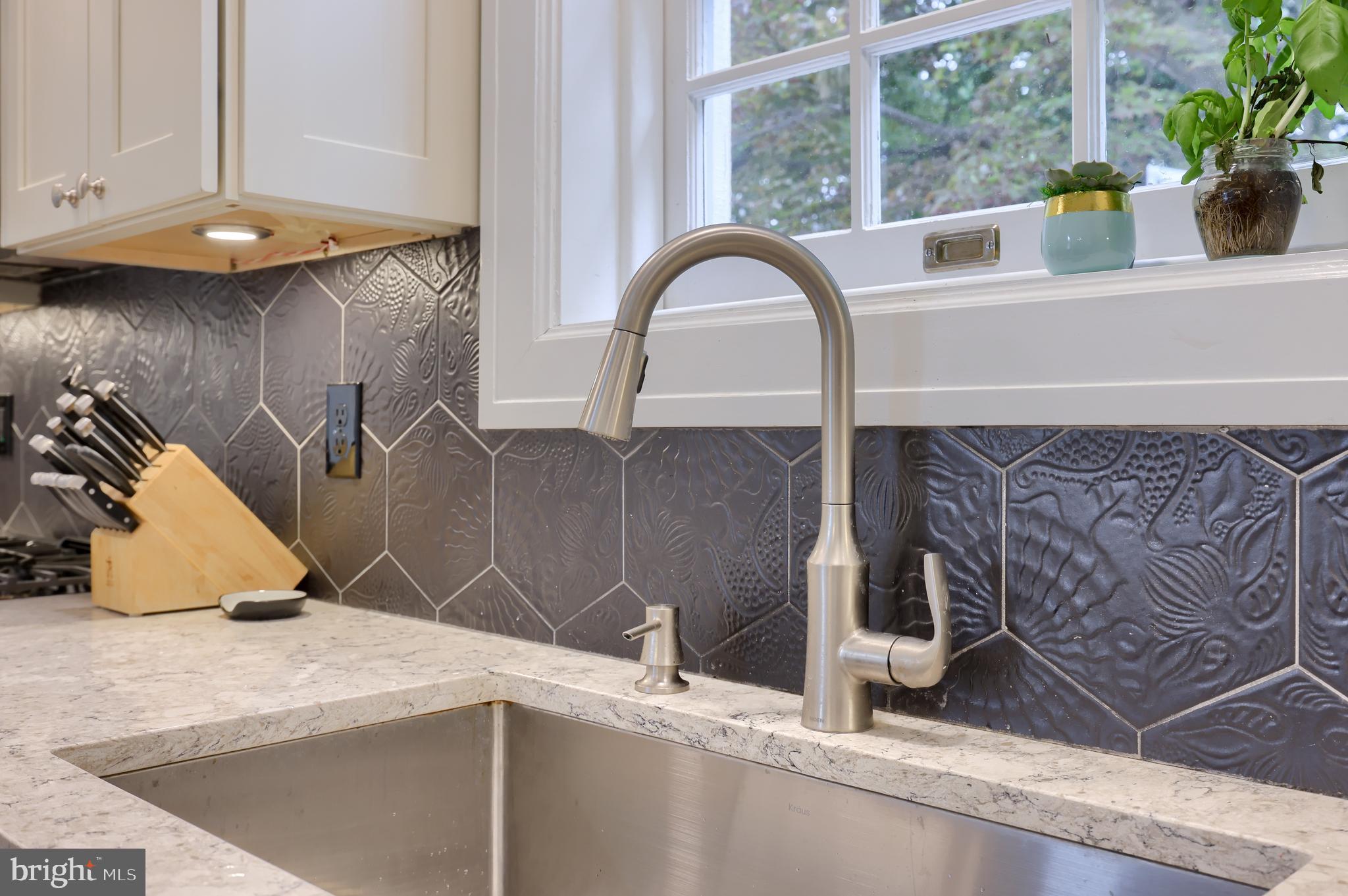 124 Java Avenue Hershey, PA 17033 - Photo 9 of 31