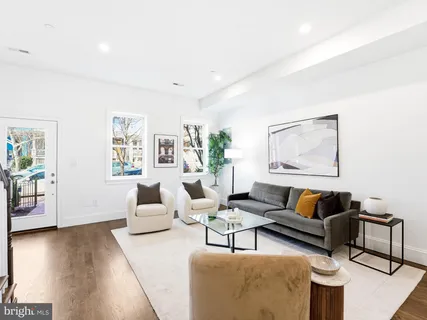 $1,749,000 | 1109 4th Street Northeast, Washington, DC 20002