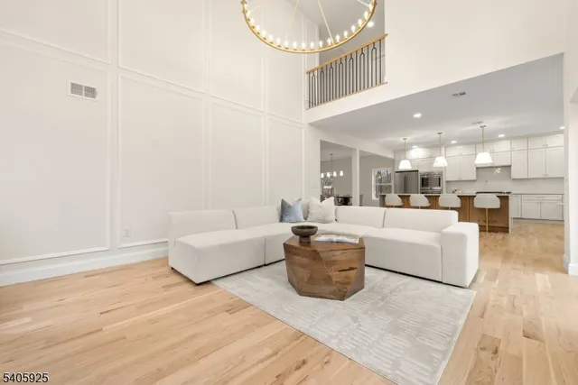 $1,300,000 | 100 Louis Street, Whippany, NJ 07981