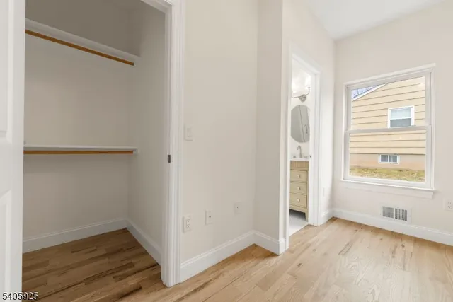 $1,300,000 | 100 Louis Street, Whippany, NJ 07981