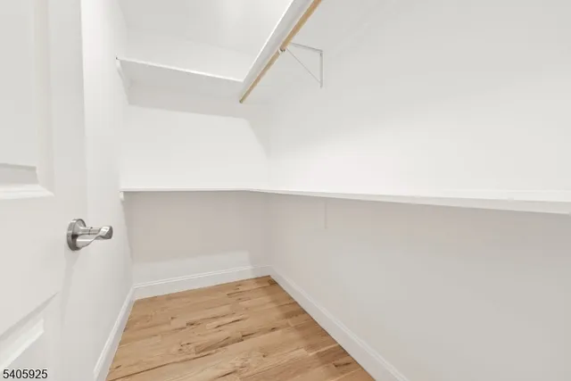 $1,300,000 | 100 Louis Street, Whippany, NJ 07981