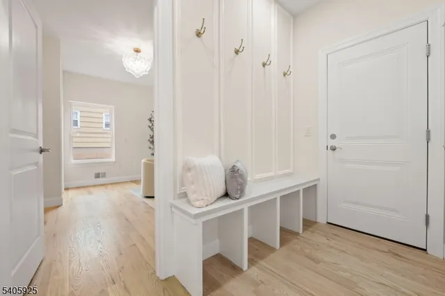 $1,300,000 | 100 Louis Street, Whippany, NJ 07981