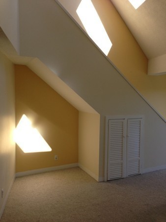 348 Rantoul Street, Unit 307 Beverly, MA 01915 - Photo 10 of 20 Gallery Image 10