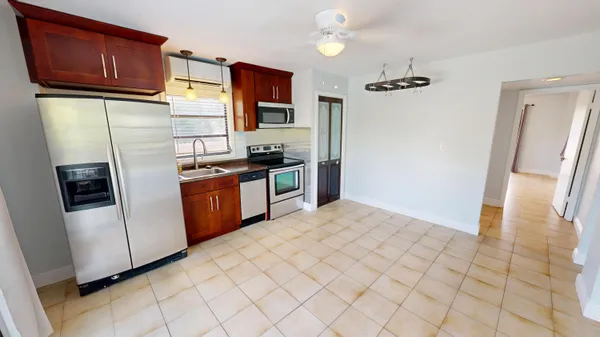 $849,000 | 87 Marina Avenue, Key Largo, FL 33037